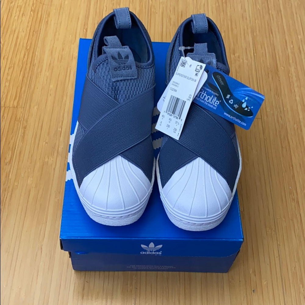 Adidas superstar slip-on size 6 for women
